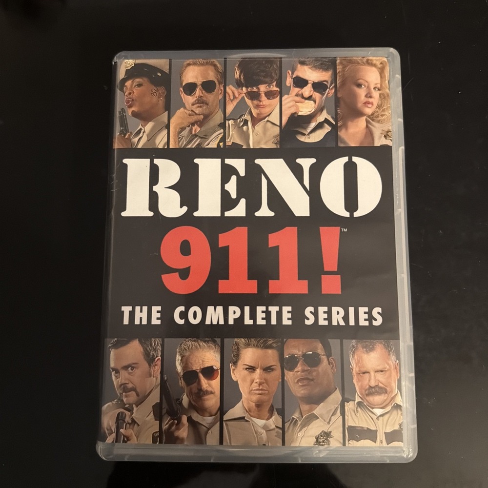 Reno 911! The Complete Series DVD Box Set 2003-2009 14-Discs Scratch Free